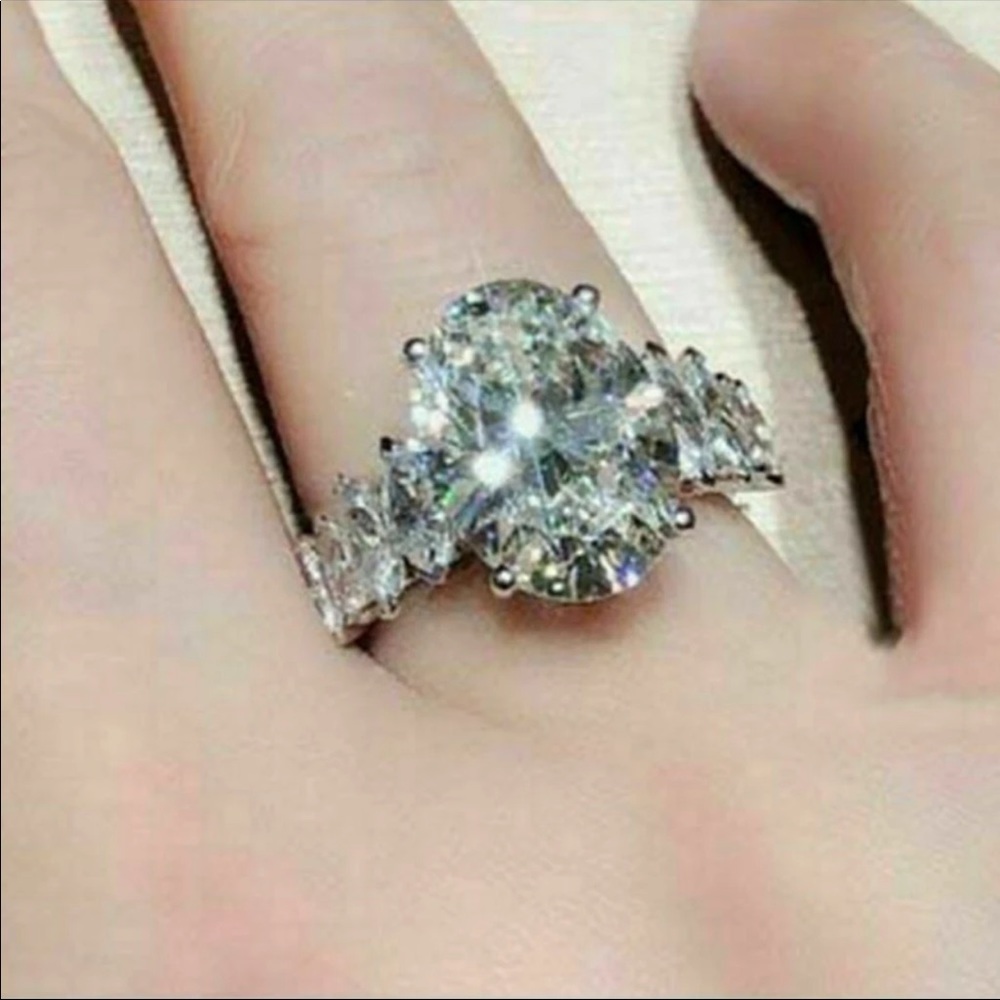 New Oval Cut 925 Silver Diamond Bridal Ring - Picture 5 of 5
